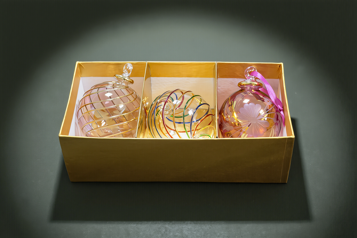 Hand-blown glass Christmas ornament gift set in a gold box — Grand Bazaar Egypt